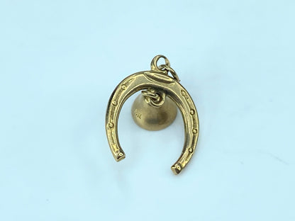 10k Yellow Gold Horseshoe Ring With Dangling Bell 1.5 g JR9187