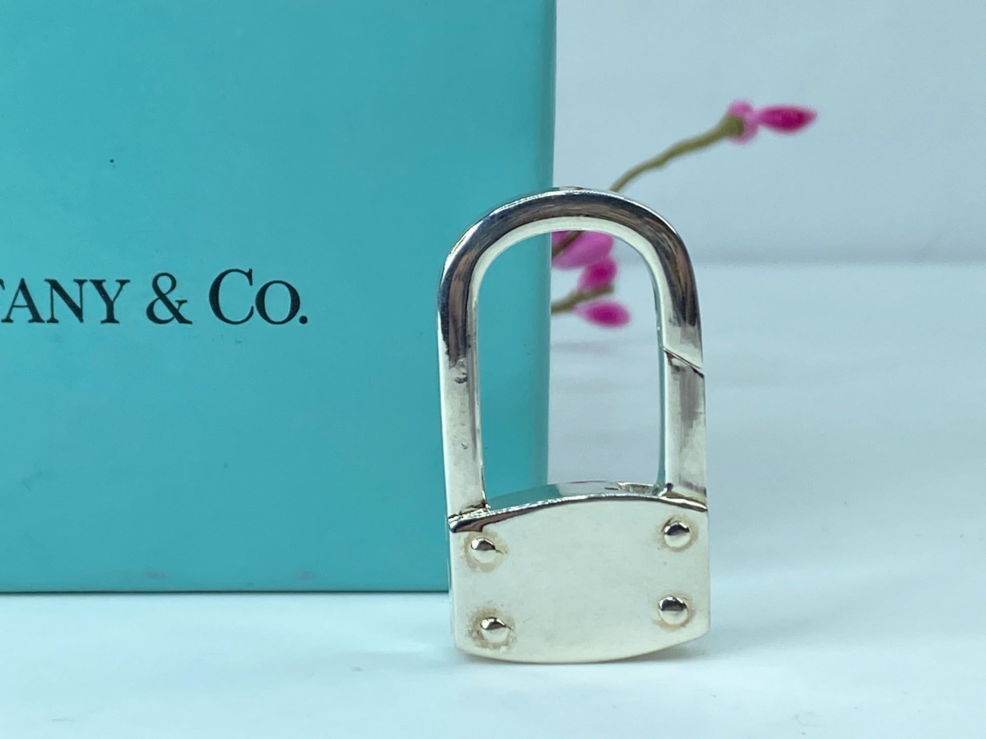 Tiffany & Co. Sterling silver Heart Station Toggle Bracelet 7.0" 6.8g JR318