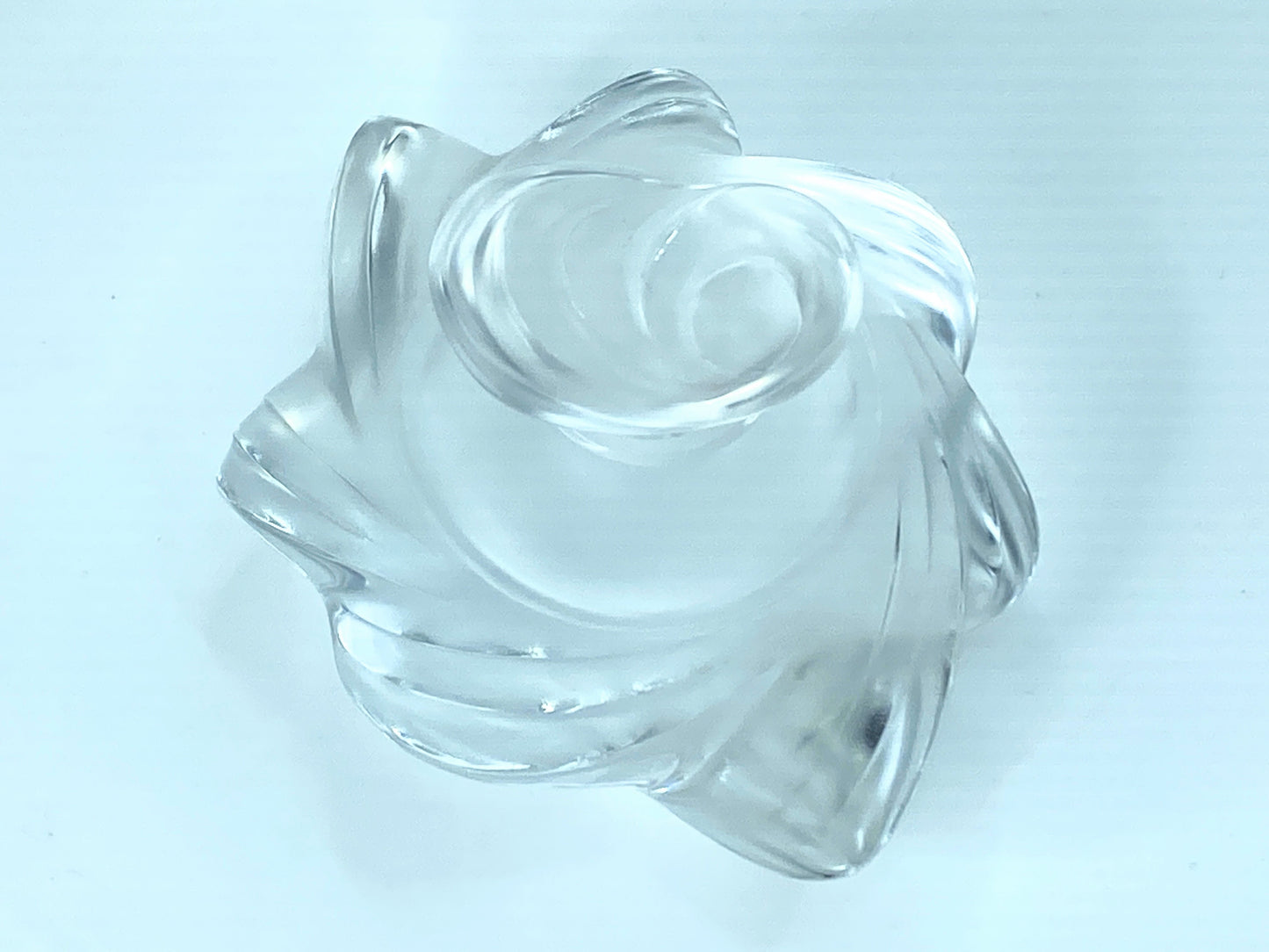 Lalique Crystal Samoa (Modern Wave) with stopper perfume bottle