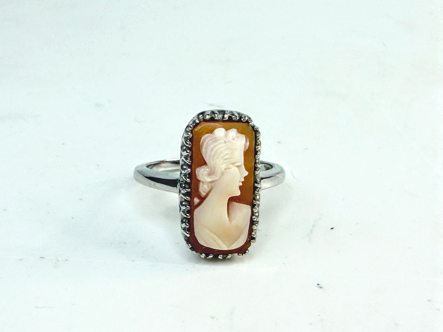 Antique Art Deco 10K Gold Shell Carved Cameo Ring JR1535