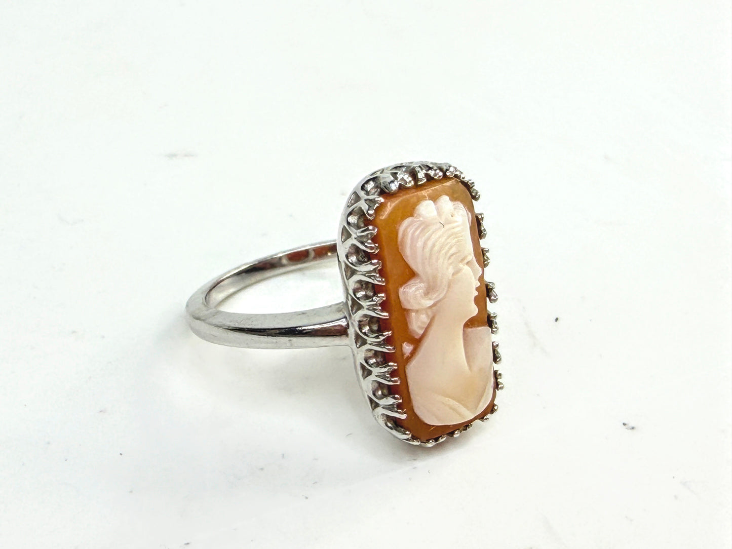Antique Art Deco 10K Gold Shell Carved Cameo Ring JR1535
