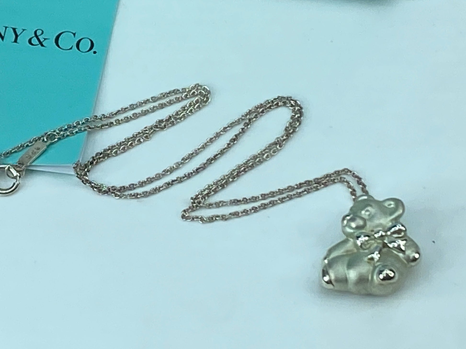 Tiffany & Co Sterling Silver Teddy Bear with Ribbon Bow Necklace 16" Chain JR324