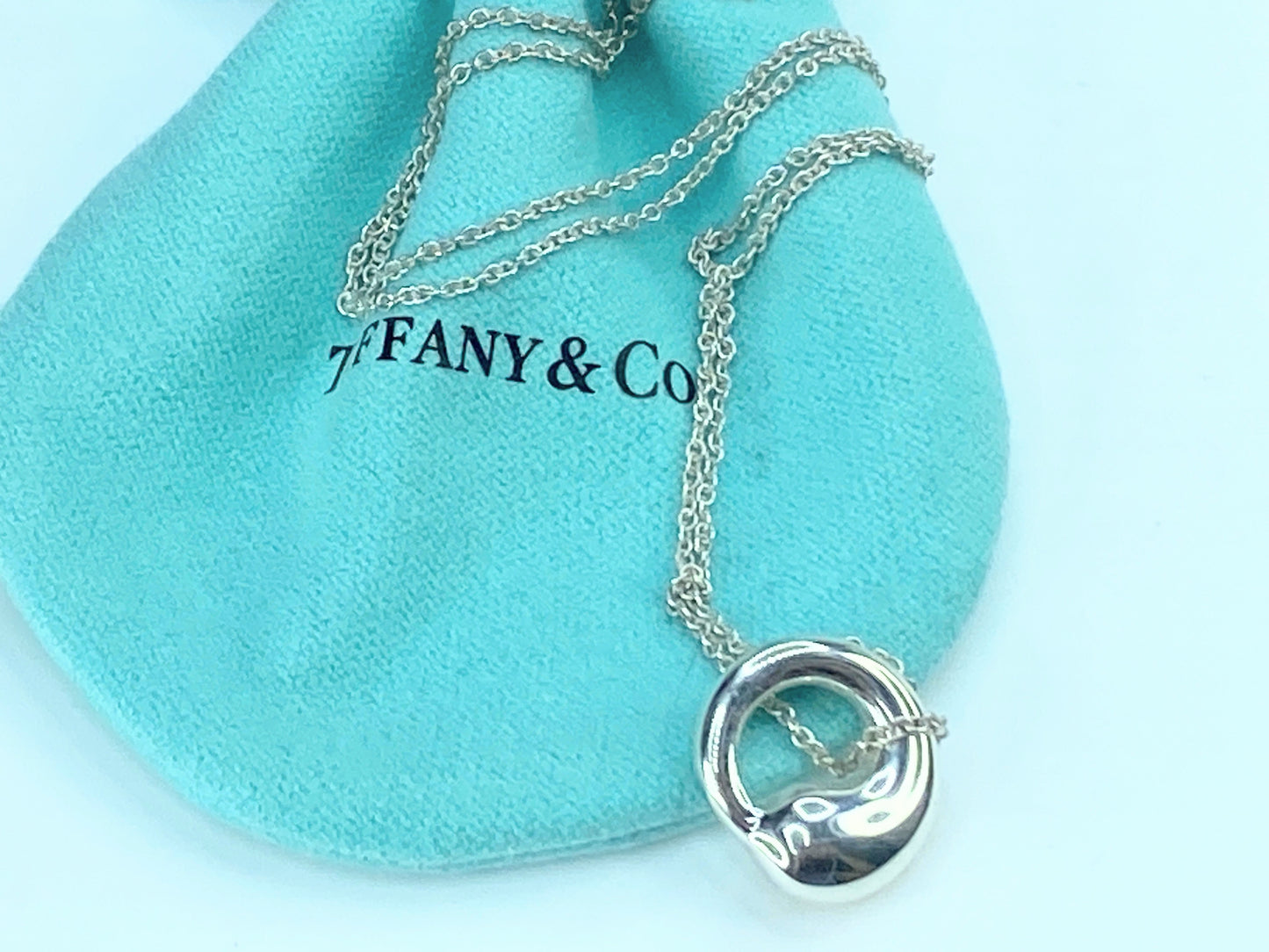 Tiffany & Co. Elsa Peretti® Eternal Circle Pendant necklace 16" JR9194