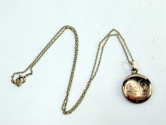 Antique Gold Locket Pendant Necklace 14K 15 Inch Round Locket JR1537