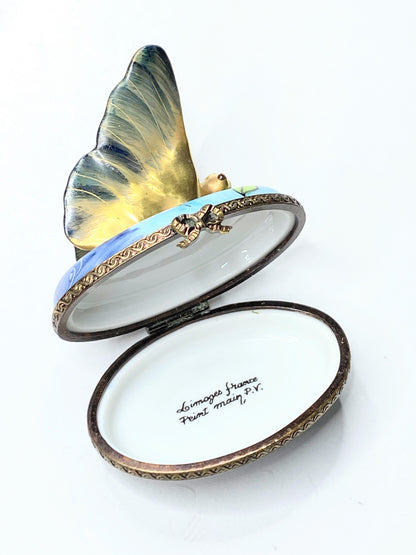 Rare Limoges France Hand Painted Butterfly Trinket  2 1/4" x 1 5.8" x 2"