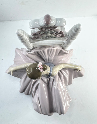 Vintage Lladró "After The Show Ballerina"Figurine 6484G Spain Mint A963