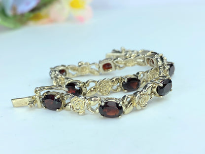 Sterling silver faceted Oval Garnet Rose flowers gold wash bracelet 14.6g JR0041