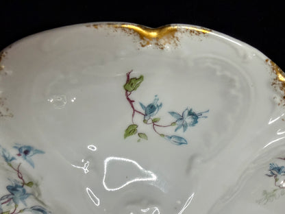 Antique Limoges Porcelain Floral Oyster Plate Gilt Trim 7.5 Inch A892