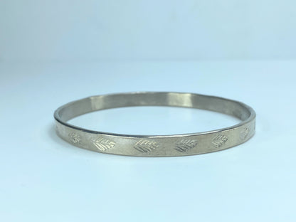 Mexico Sterling Silver 925 Leaf etched full circle bangle 19.4g JR9207