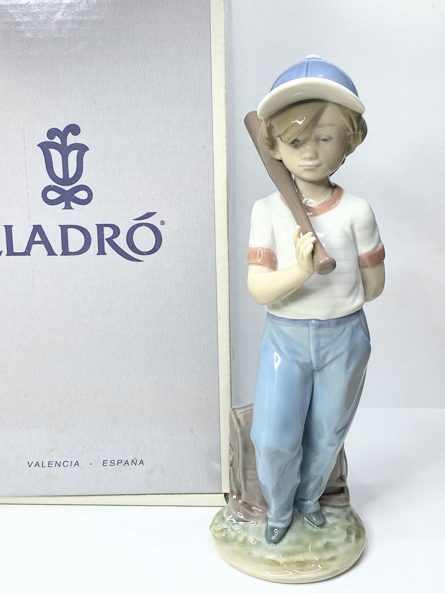 Lladro "Can I Play?" #7610 Figurine in Original Box Collector's Society A128