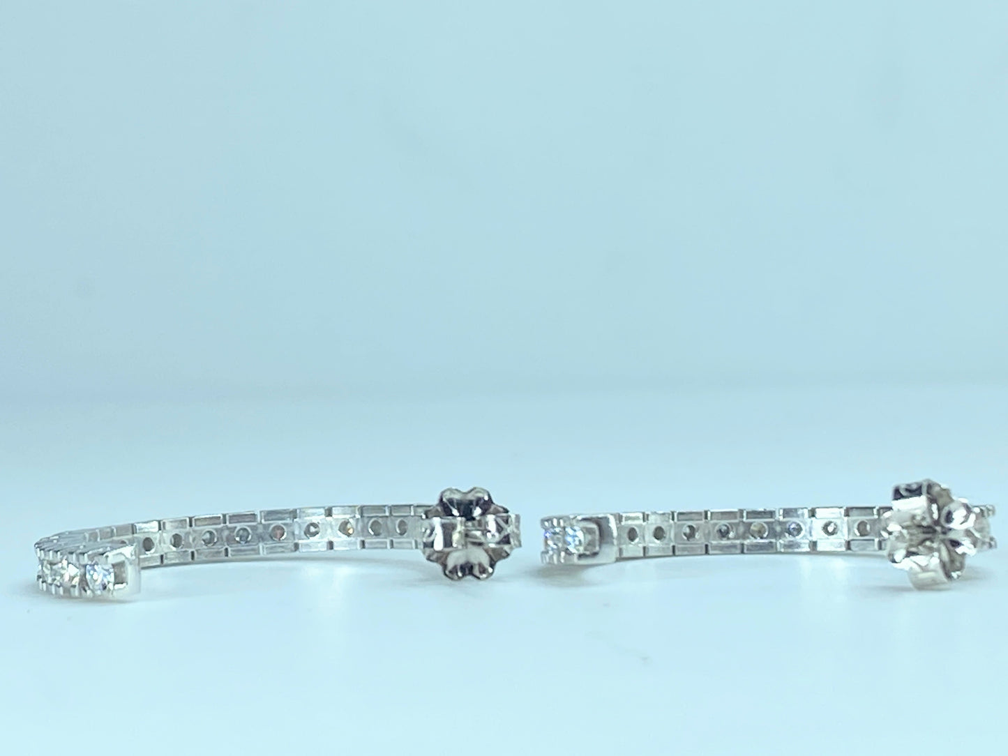 Appraised $4,395 14K white gold 1.2ct G/VS2 Diamond hoop earrings JR9352