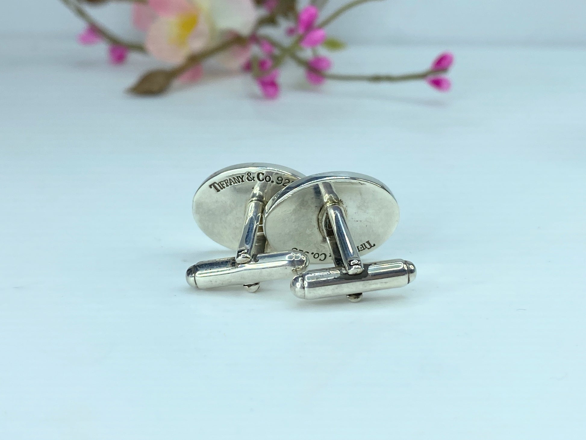 Tiffany & Co Estate Sterling Silver Wide Oval Cufflinks 15.7g 21.3mm JR354