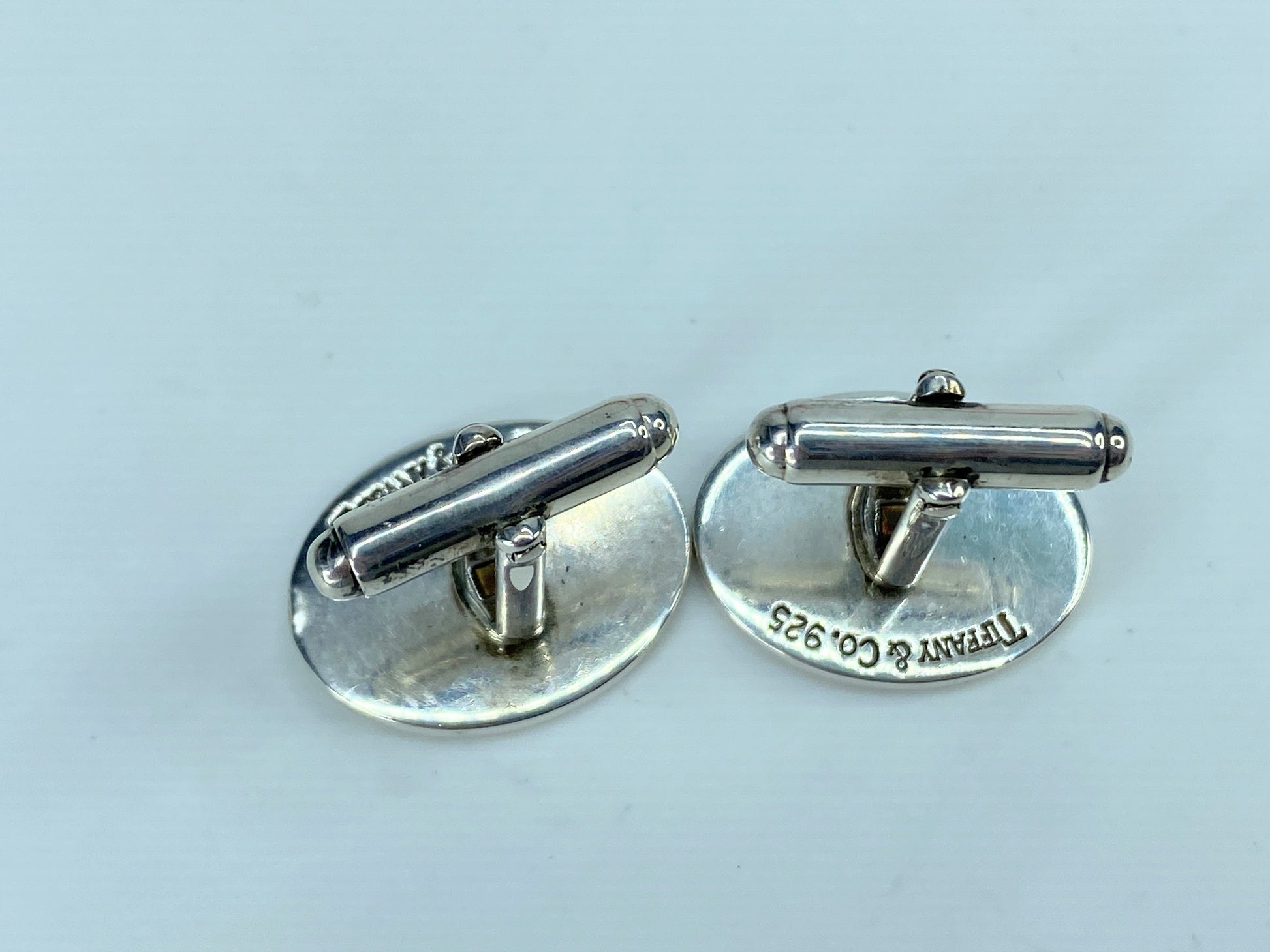 Tiffany & Co Estate Sterling Silver Wide Oval Cufflinks 15.7g 21.3mm JR354
