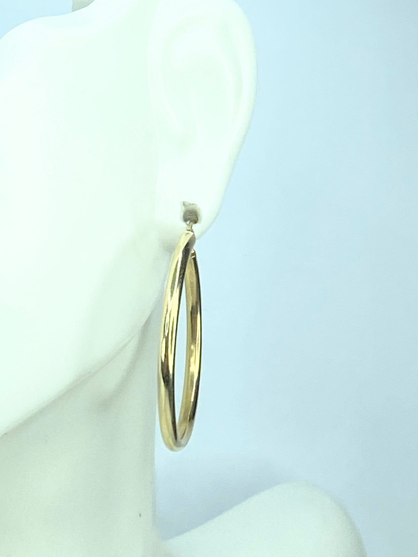 Classic 14K gold 2.5mm wide 30.0mm Gloss Hoop earrings 1.2g JR9216