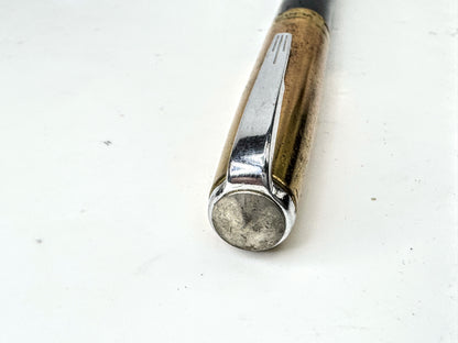 Mid Century Venus Black and Gold Hooded Medium Point Fountain Pen SS410