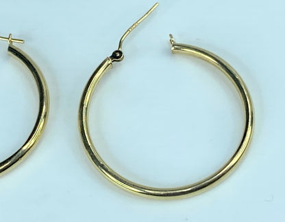 Classic 14K gold 2.5mm wide 30.0mm Gloss Hoop earrings 1.2g JR9216