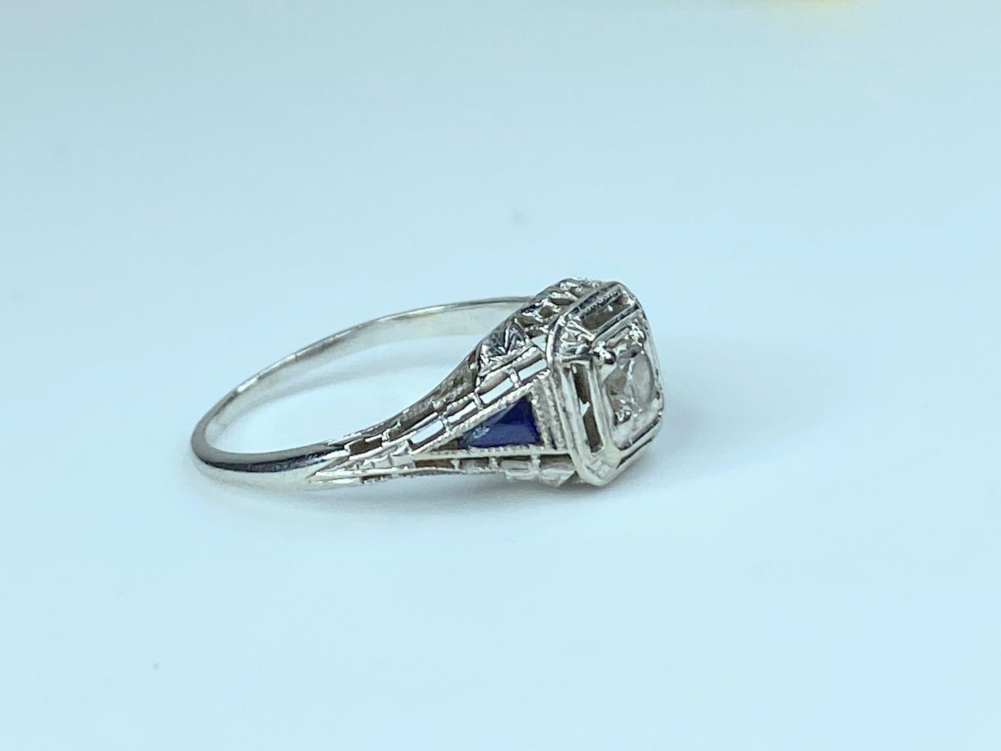 Antique Deco 18k Old Mine Cut Diamond Sapphire Filigree Engagement Ring