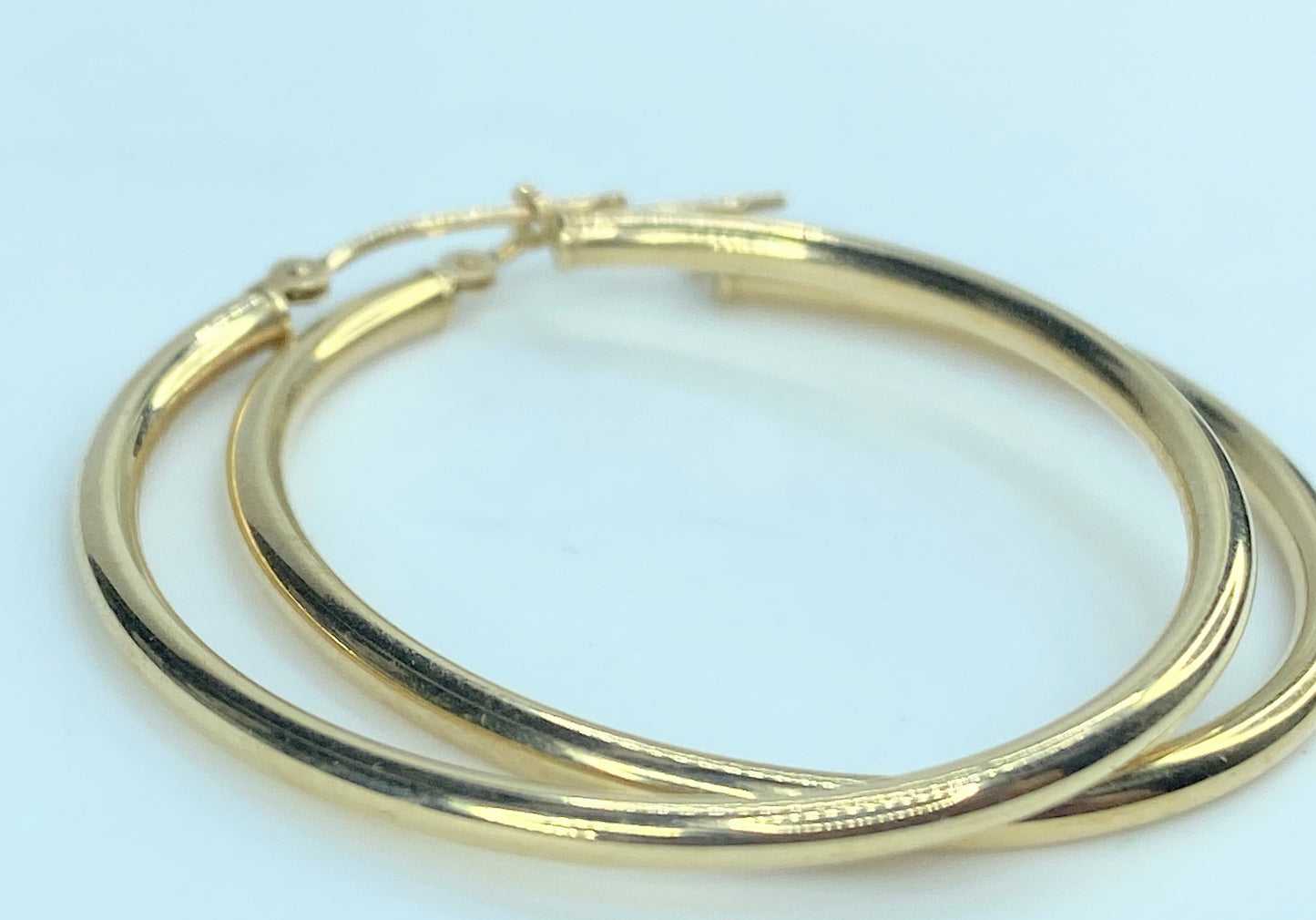 14K yellow gold 2.0mm x 35.0mm large Hoop earring JR9217