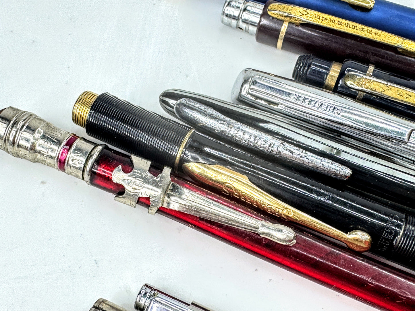 Assorted Estate Writing Instruments Pen and Mechanical Pencil Mix Lot SS413