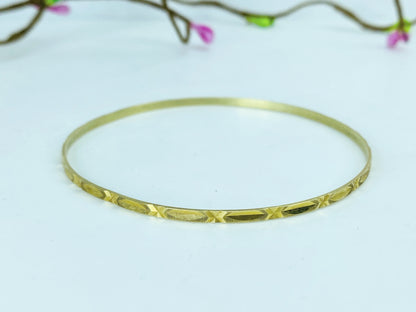 14K yellow gold 3.0mm slip-on stackable diamond-cut etched bangle 4.1g JR1016