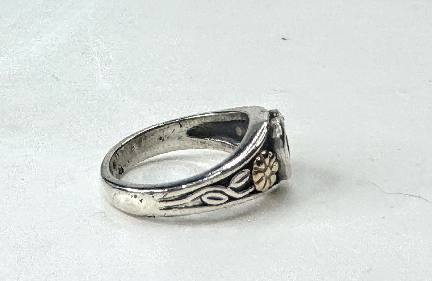 Vintage deisgner Sterling 14K Amethyst Heart Flower Ring Size 6.25 JR1665