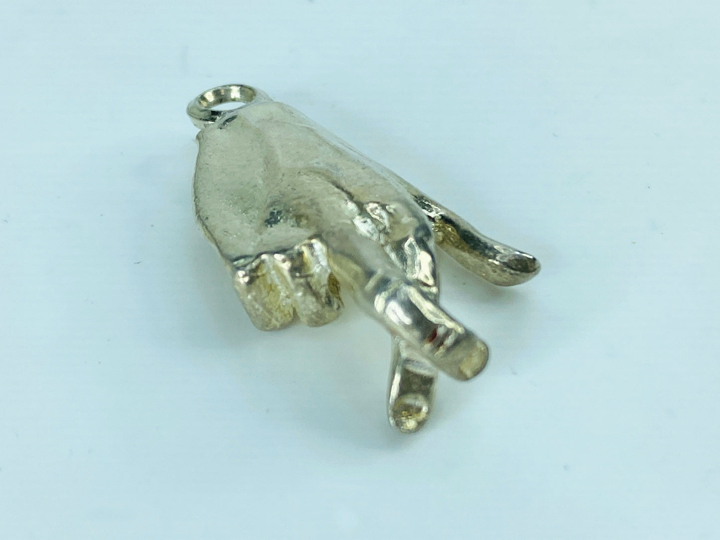 Solid Sterling Lucky Crossed Fingers Sign Language 18.5 x 14 x 11.2 6.9g JR1021