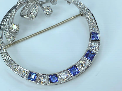 Art Deco 10K Diamond Sapphire Bow motif circular brooch 10.7g 1 3/4"