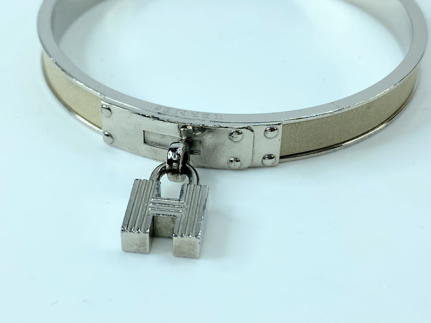 Hermes Bangle Ivory x Silver Color Kelly H Padlock W/Box GS407