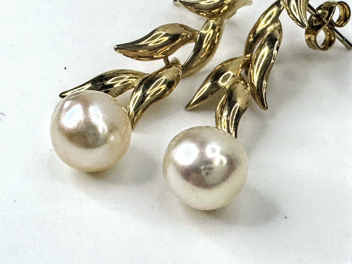 Vintage 14K Yellow Gold Leaf Drop Dangle Earrings with Baroque Pearls JR1675