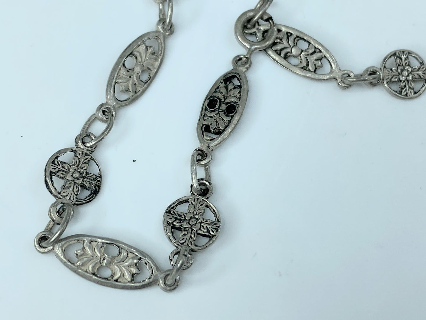 Sajen Aztec Face with Headdress Garnet gem ornate filigree link necklace JR1029