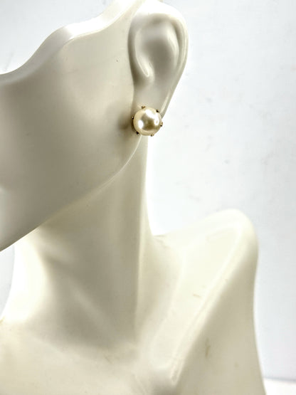 Mid-century 8.14mm  14K Gold Pearl Stud Earrings JR1677