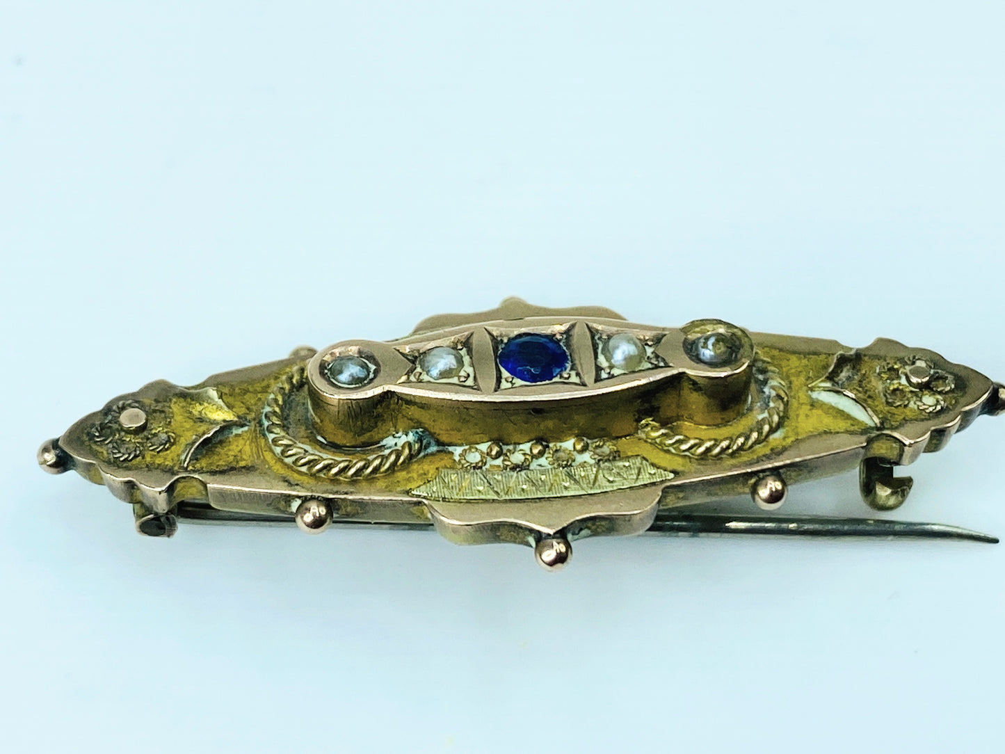 Antique Etruscan 10K gold bar sapphire seed pearl pin in box 1 5/8" 3.6g JR1030