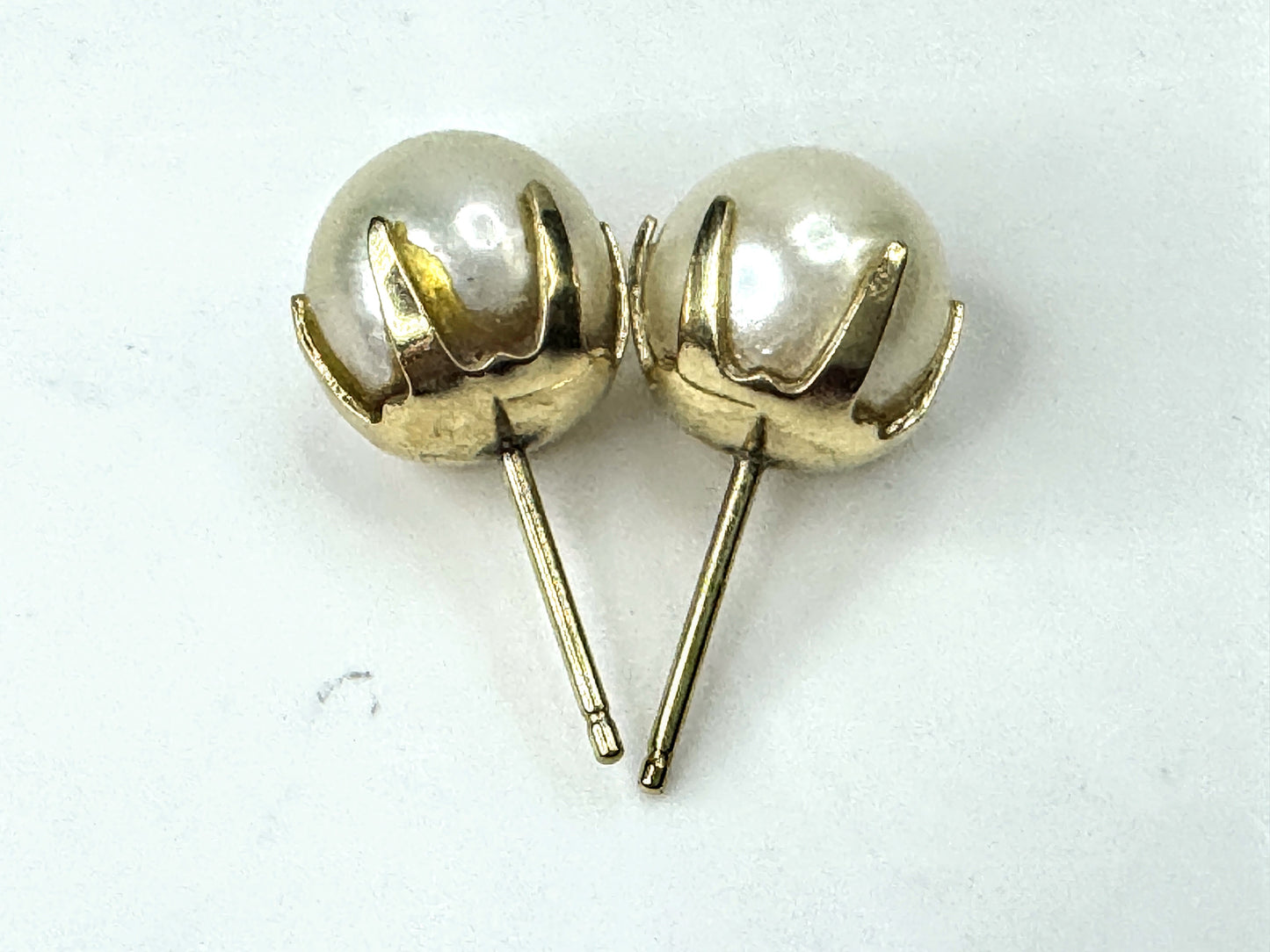 Mid-century 8.14mm  14K Gold Pearl Stud Earrings JR1677