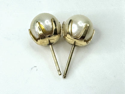 Mid-century 8.14mm  14K Gold Pearl Stud Earrings JR1677