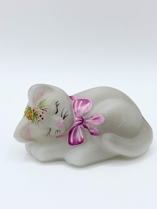 Fenton Sleeping Kitty Christmas Cat Satin grey Holly pink strip ribbon A269