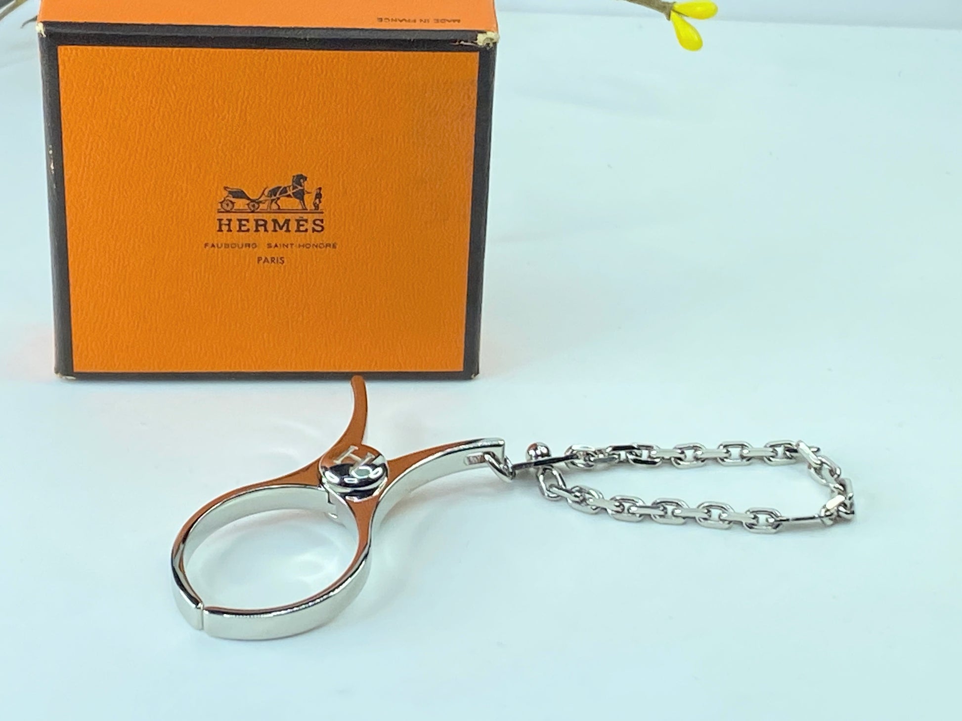 Hermès Filou bag globe clip w/box GS410