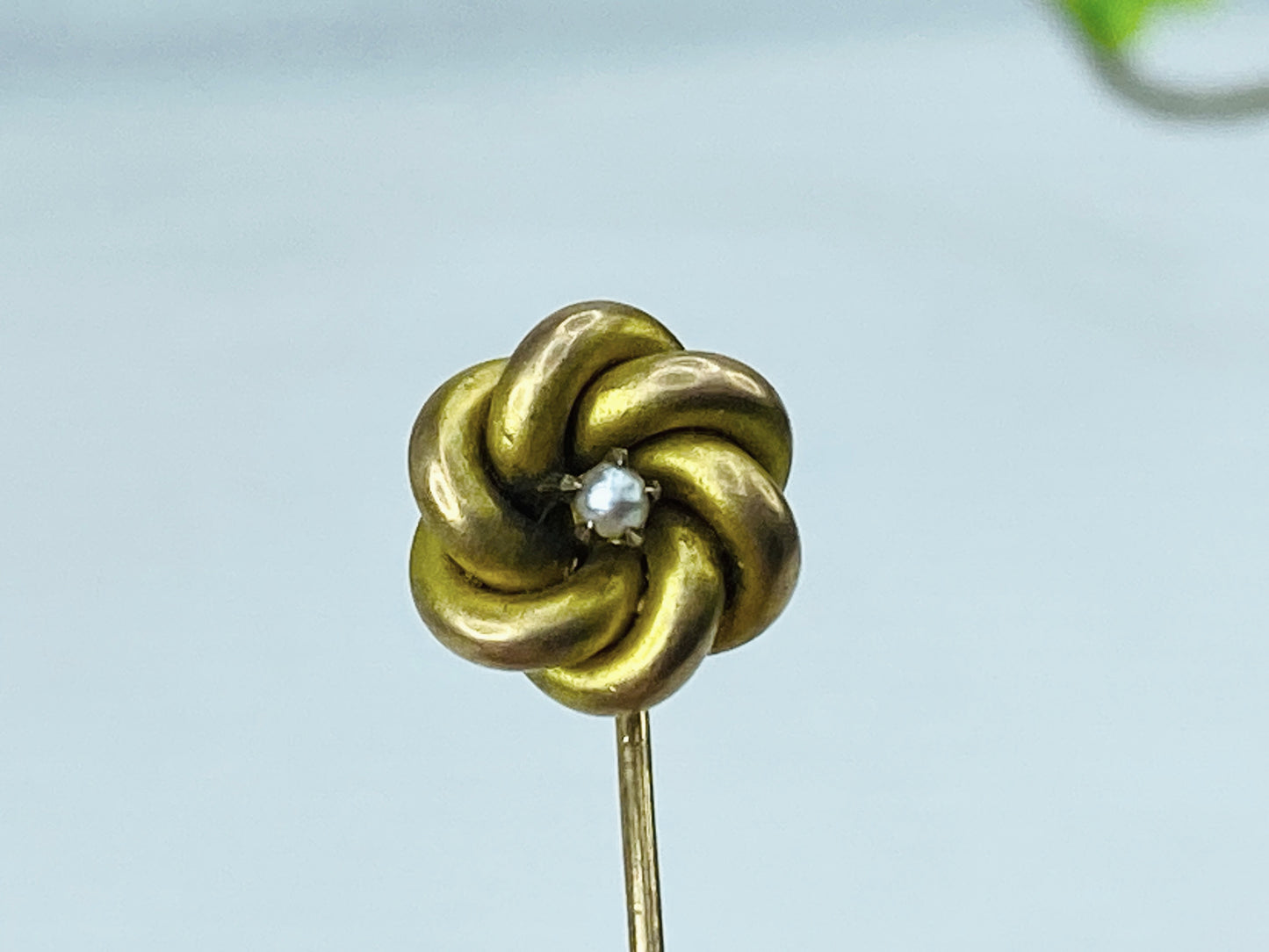 Antique 14K Gold Knot Stick Pin w/Seed Pearl Early 20th Century Stickpin JR1224
