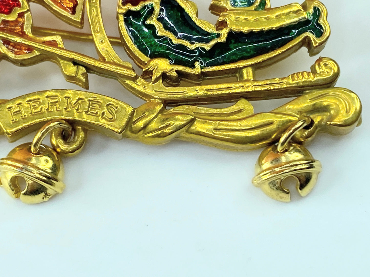 Hermès Carriage Red Golden Green Orange emerald brooch 2.75" GS411