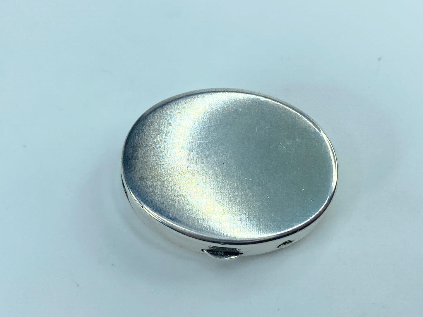 Sterling silver Plain engraved oval pill box A131