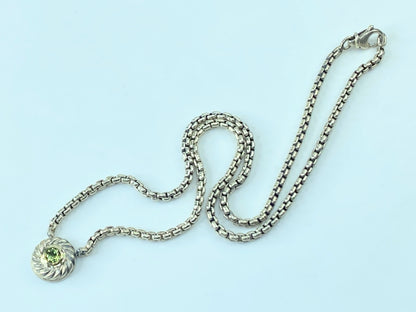 David Yurman Sterling Silver and 18K Yellow Gold Peridot Cookie Necklace JR369