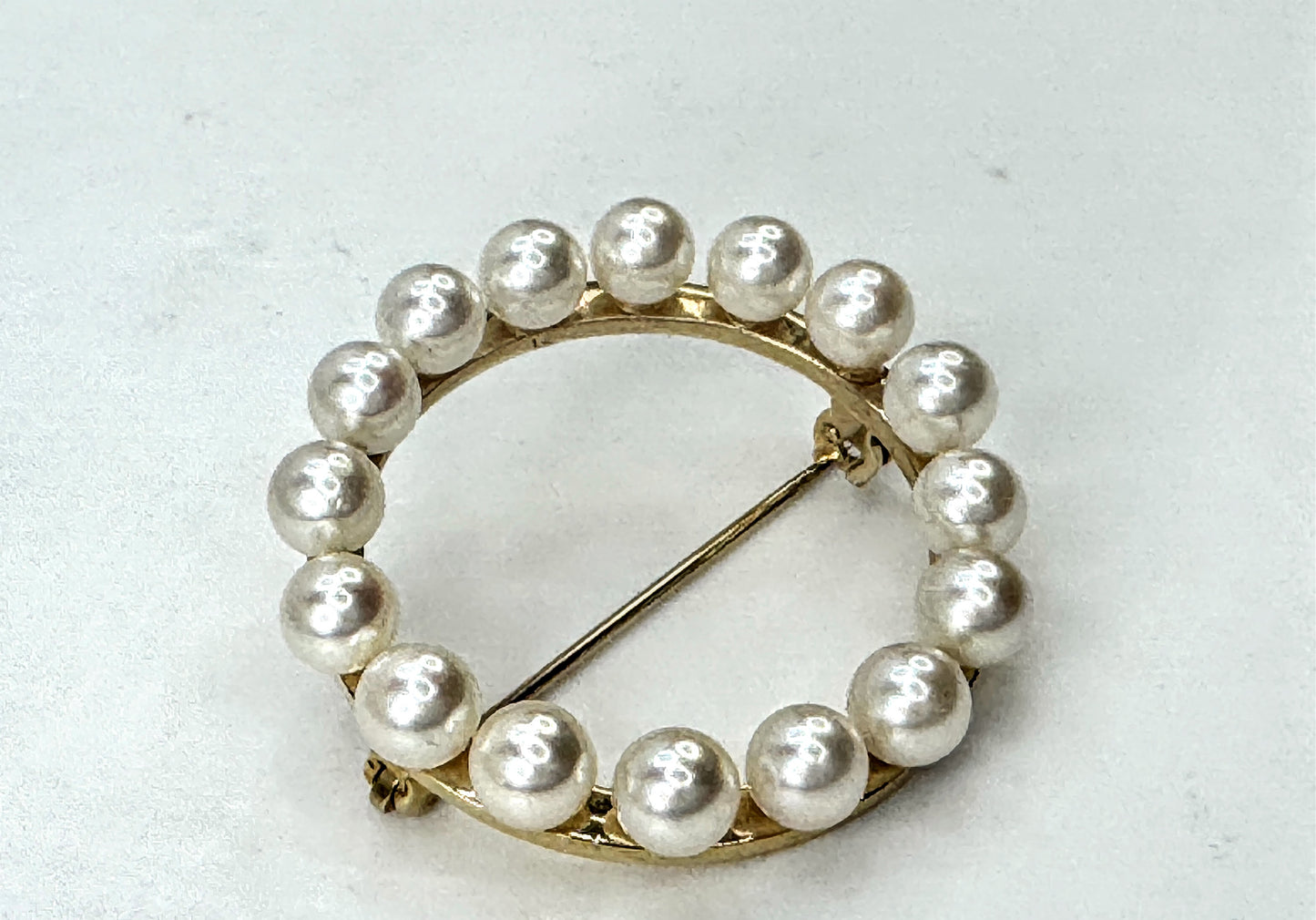 Vintage 14K Gold Cultured Pearl Circle Wreath Brooch Pin JR1683