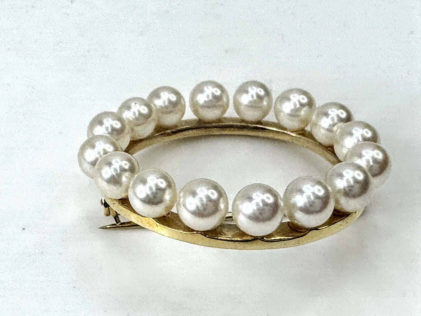 Vintage 14K Gold Cultured Pearl Circle Wreath Brooch Pin JR1683