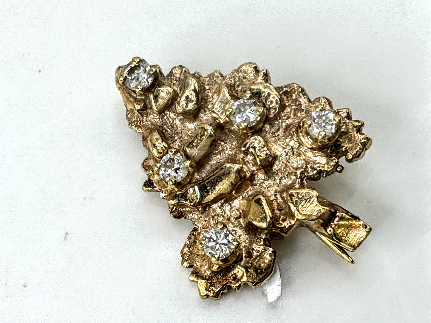 Vintage Mid Century 14K Gold Diamond Christmas Tree Brooch JR1685