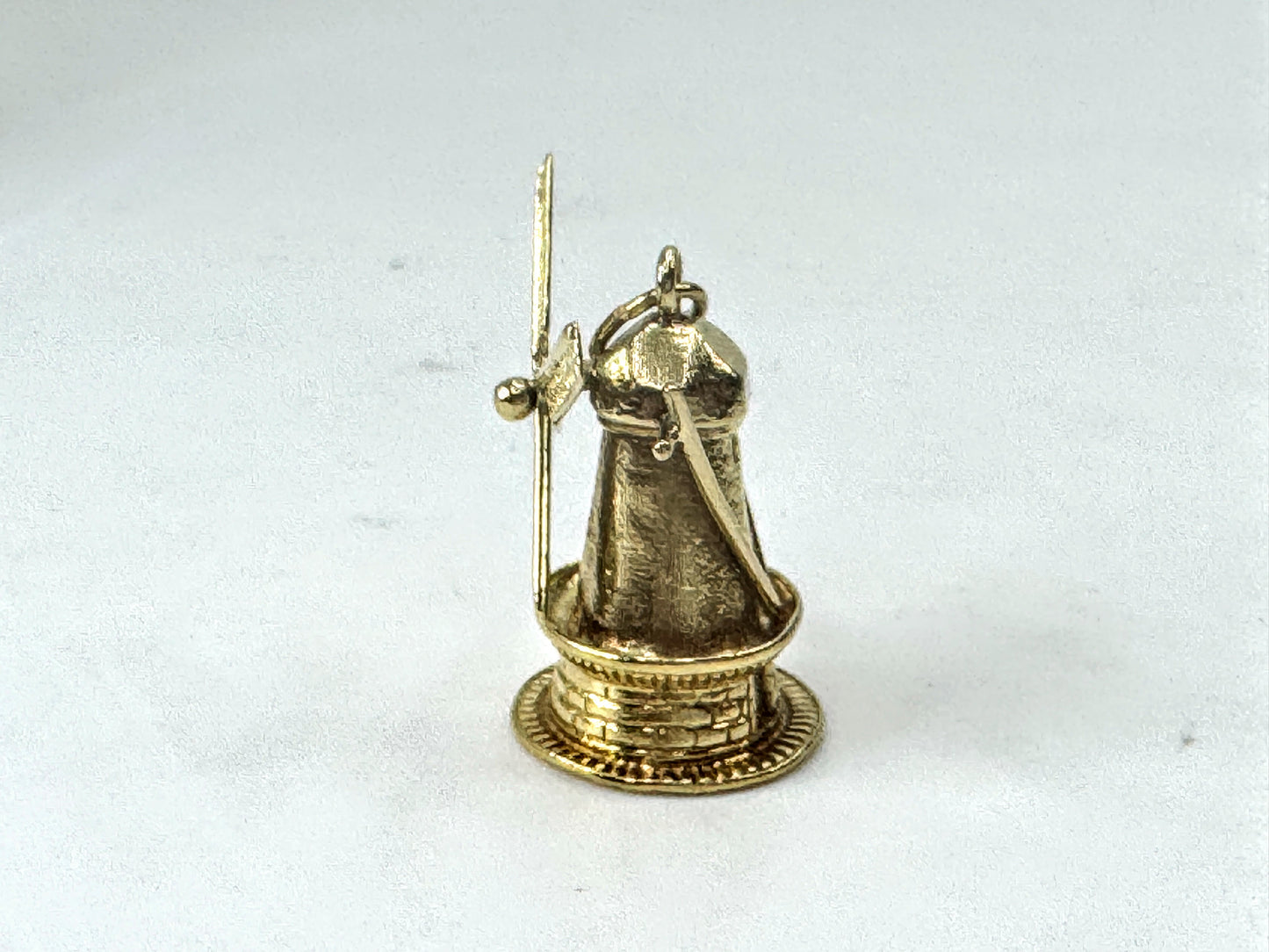 Vintage 18K Gold Mechanical Dutch Windmill Charm Pendant Moving Fan JR1686
