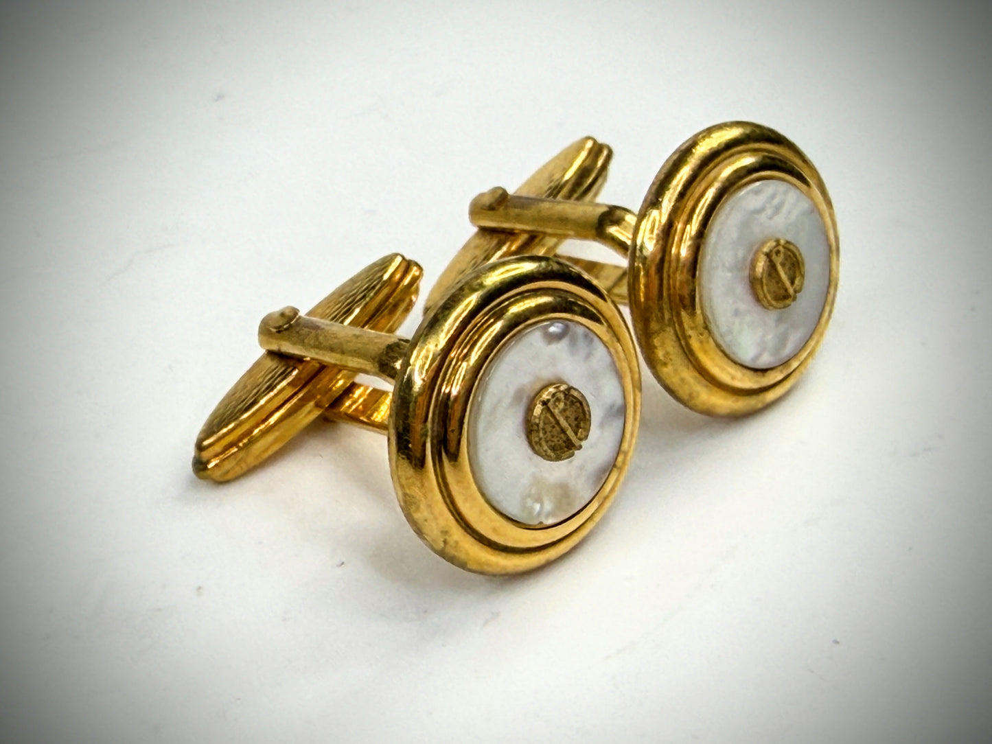 Vintage Dunhill Mother of Pearl Gold Tone Cufflinks Round SS314
