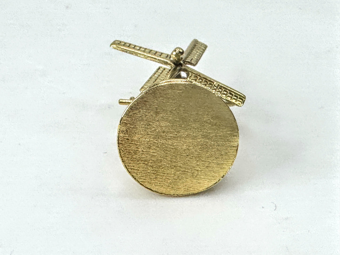 Vintage 18K Gold Mechanical Dutch Windmill Charm Pendant Moving Fan JR1686
