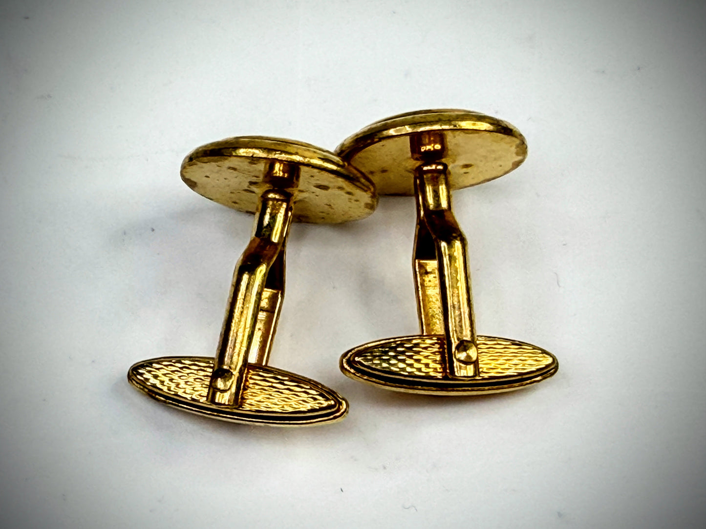 Vintage Dunhill Mother of Pearl Gold Tone Cufflinks Round SS314