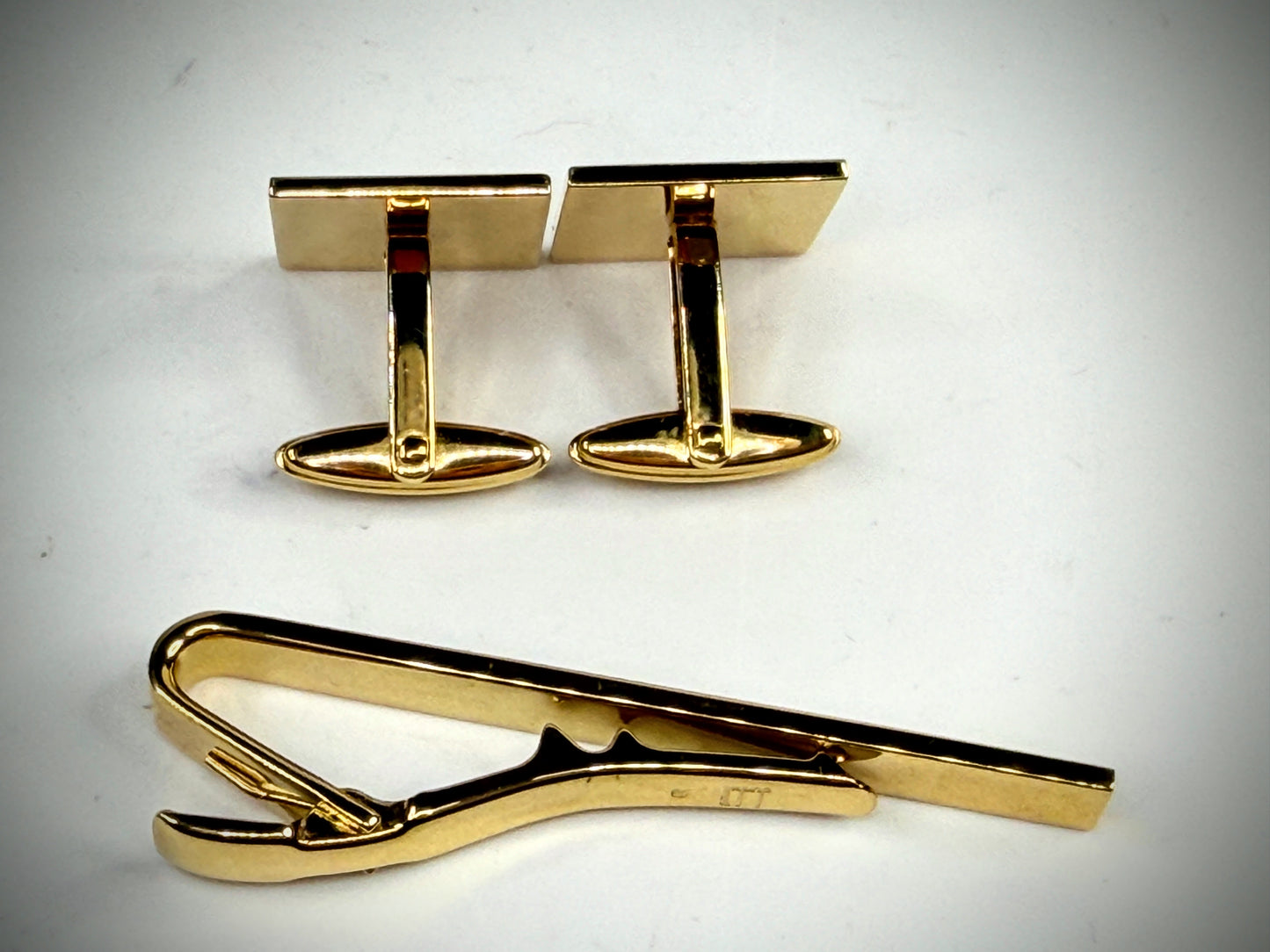 Vintage Dunhill Gold Tone Two Tone Square Cufflinks & Tie Bar Set SS315