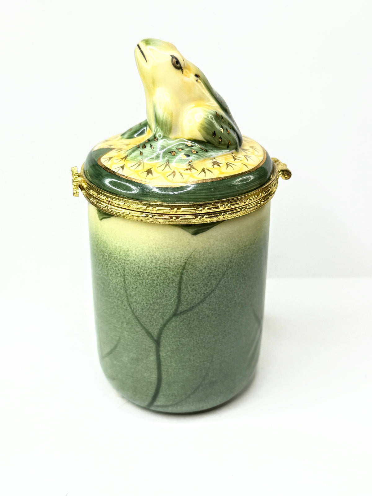 Green Porcelain Frog Figurine Candle Holder Trinket Box 4.5" XN144