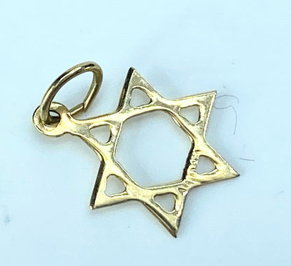 Jewish Jewelry Pendant, Star of David Mini Classic Charm Pendant 14k Gold JR9364